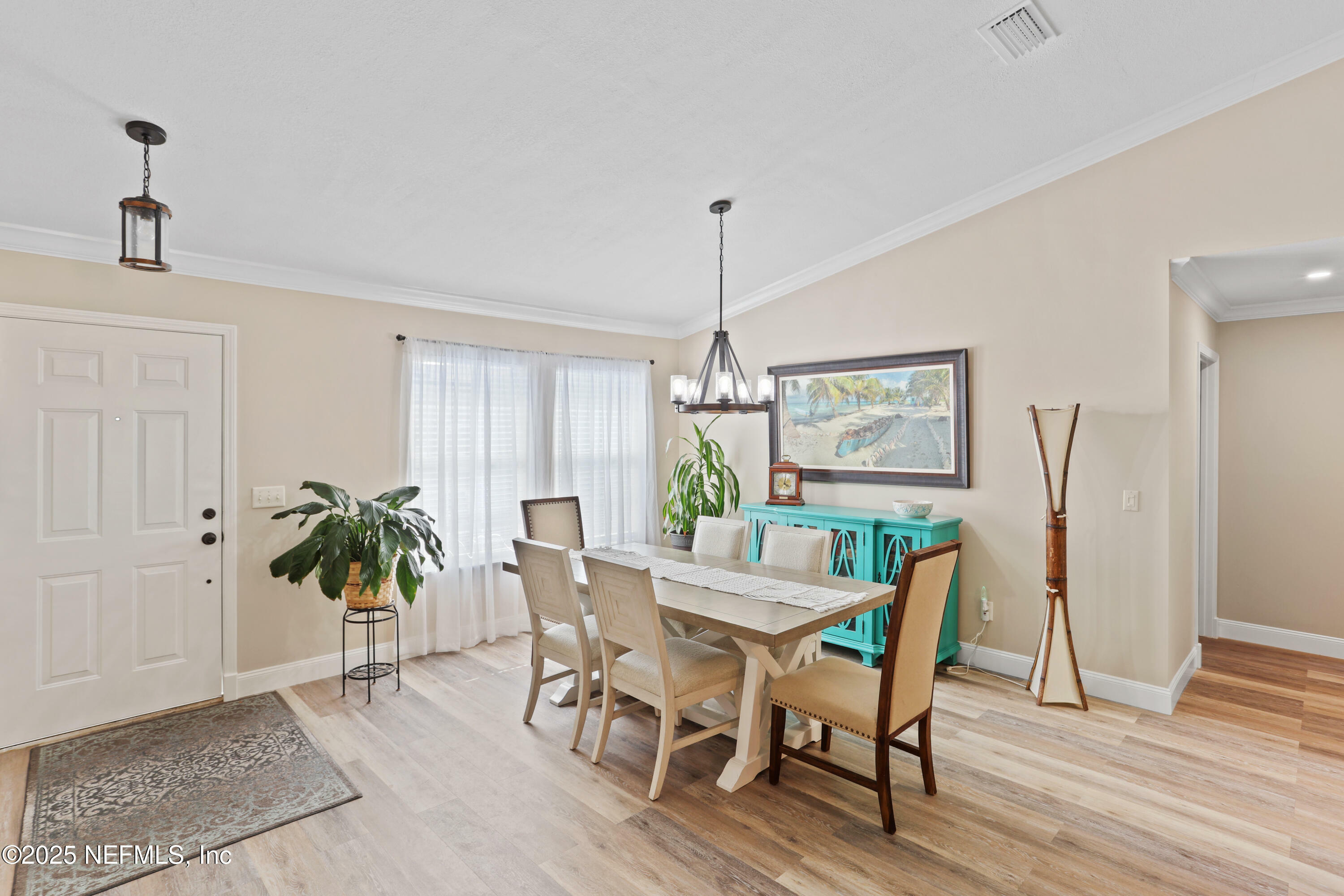 Property Photo: 266 Cornell Road FL 32086