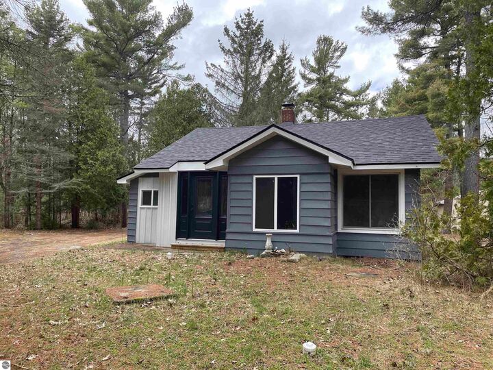 3777 N US-23  Oscoda MI 48750 photo