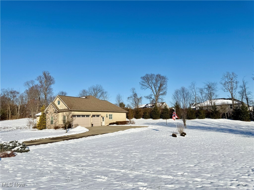 Property Photo:  5200 N Park Drive  OH 43701 