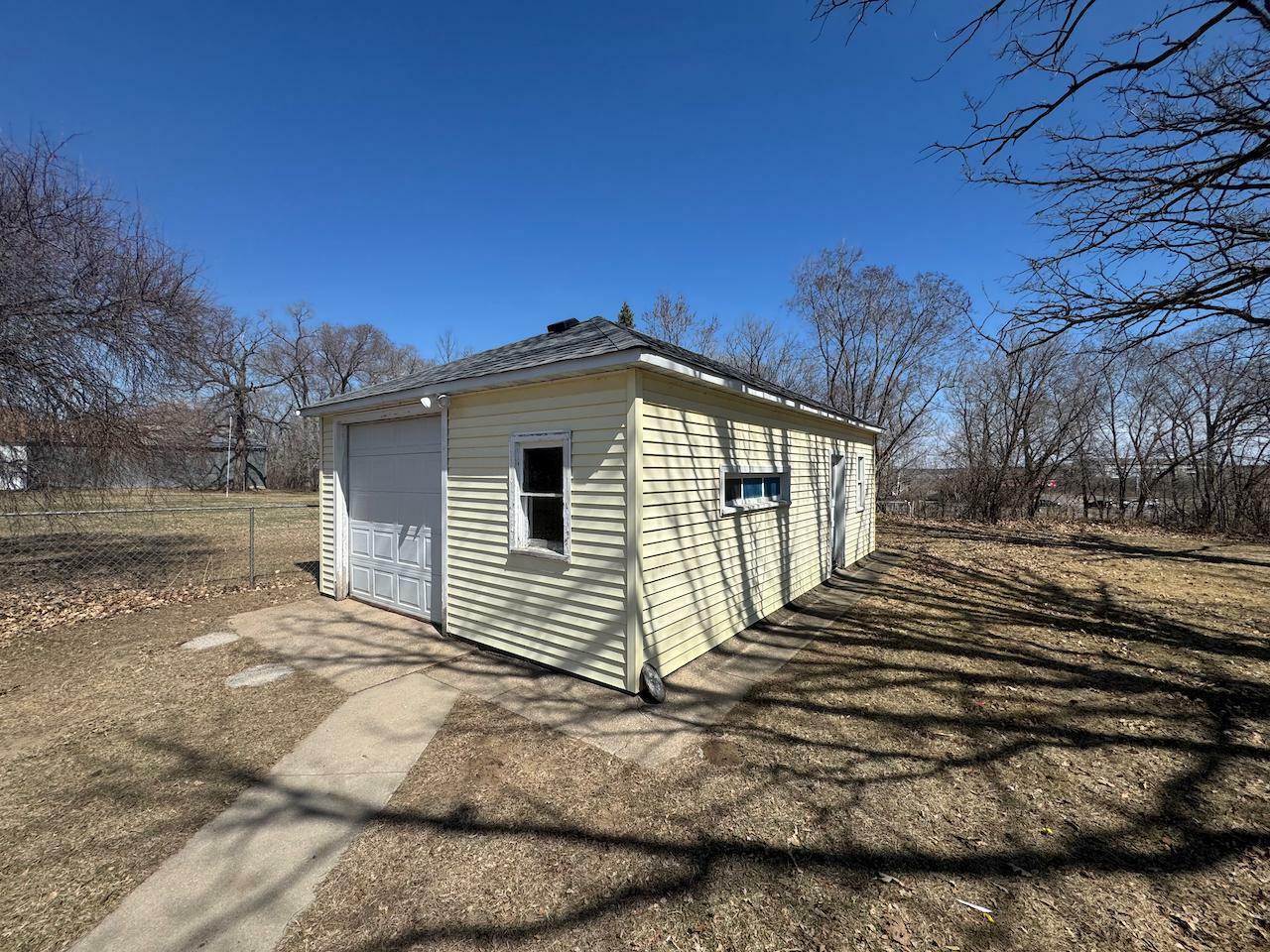 Property Photo: 177 Gemmell Avenue SW MN 56601
