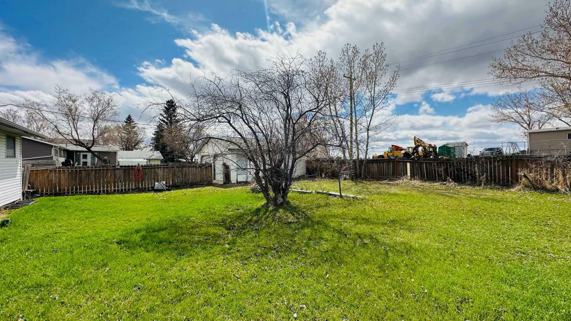 Property Photo: 8 Main Street AB T0J 2C0