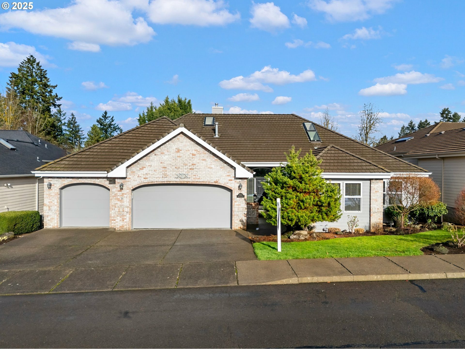 1921 Spicetree Ln  Salem OR 97306 photo