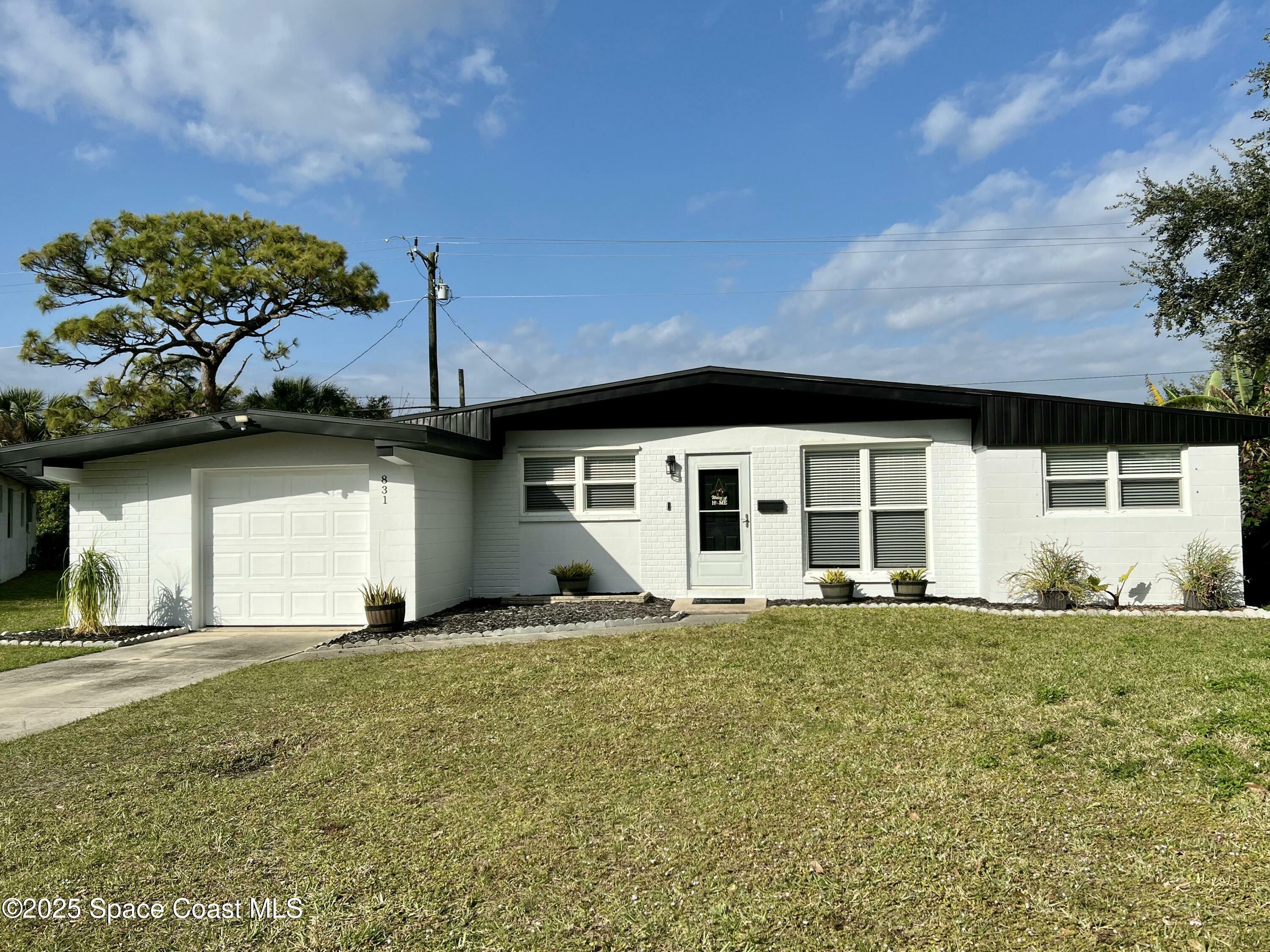 Property Photo:  831 Glenmore Circle  FL 32901 