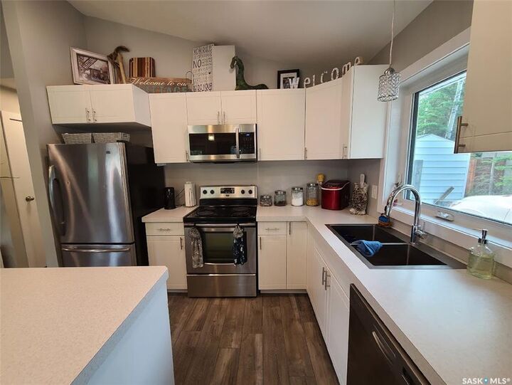 Property Photo:  1327 Kewatin Lane  SK S0M 1J0 