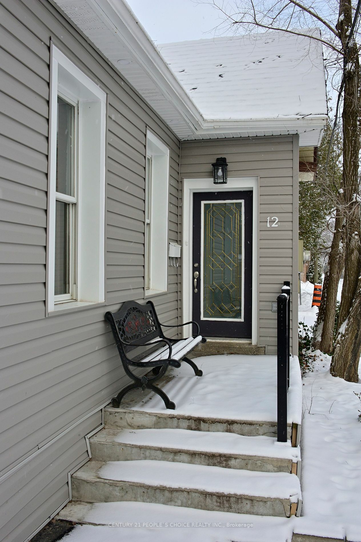 Photo de la propriété:  12 Barrie Lane  ON N1S 3A4 