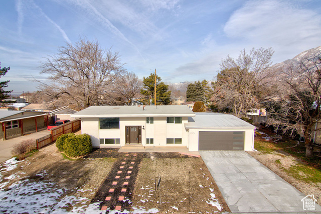 Property Photo:  2075 E Castle Hill Ave  UT 84121 