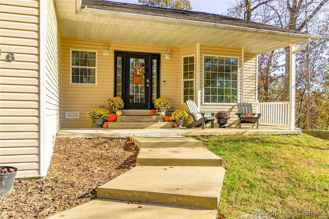 Property Photo:  1336 Dogwood Road  MO 65049 