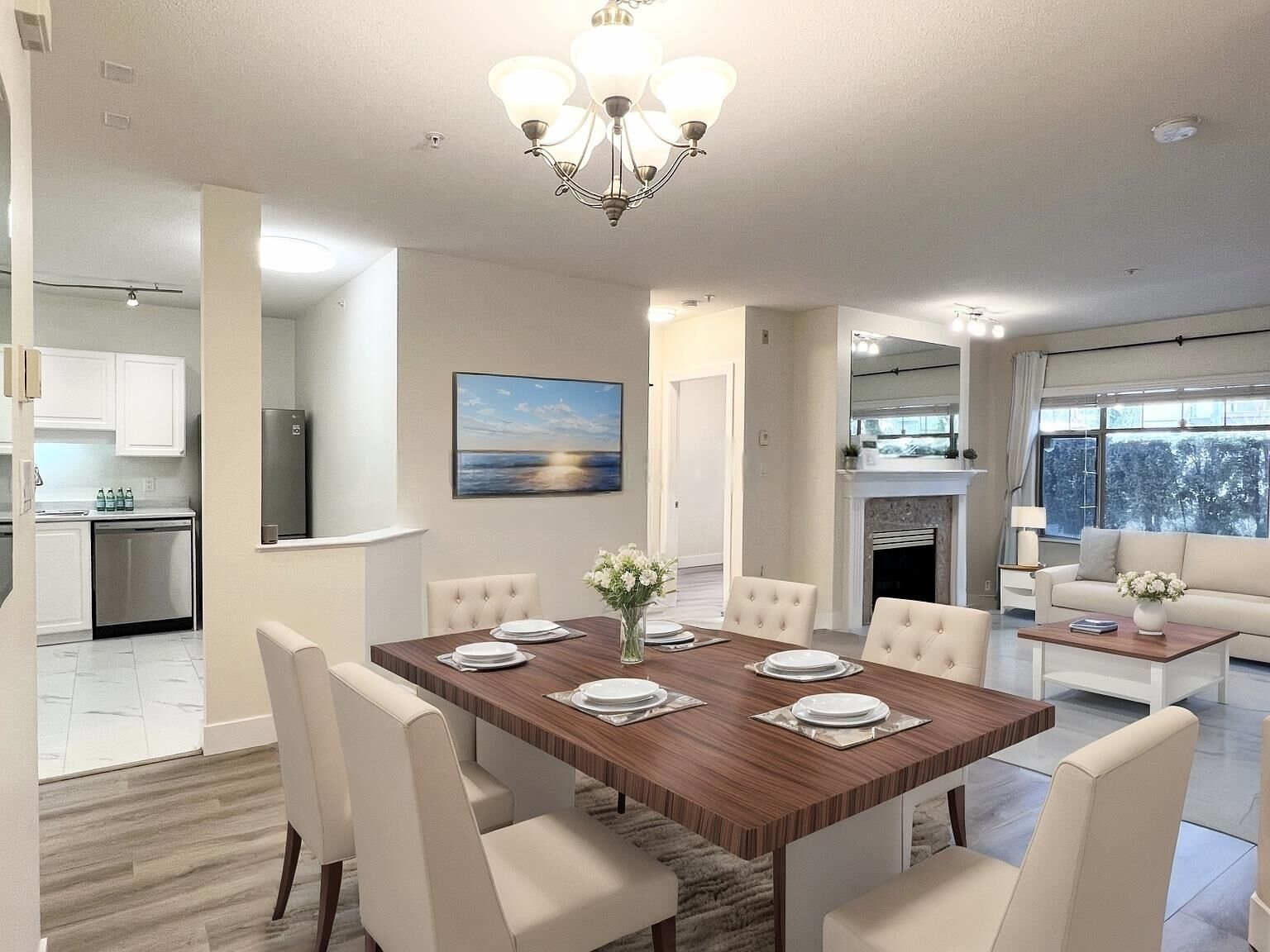 Property Photo:  2059 Chesterfield Avenue 311  BC V7M 2P4 