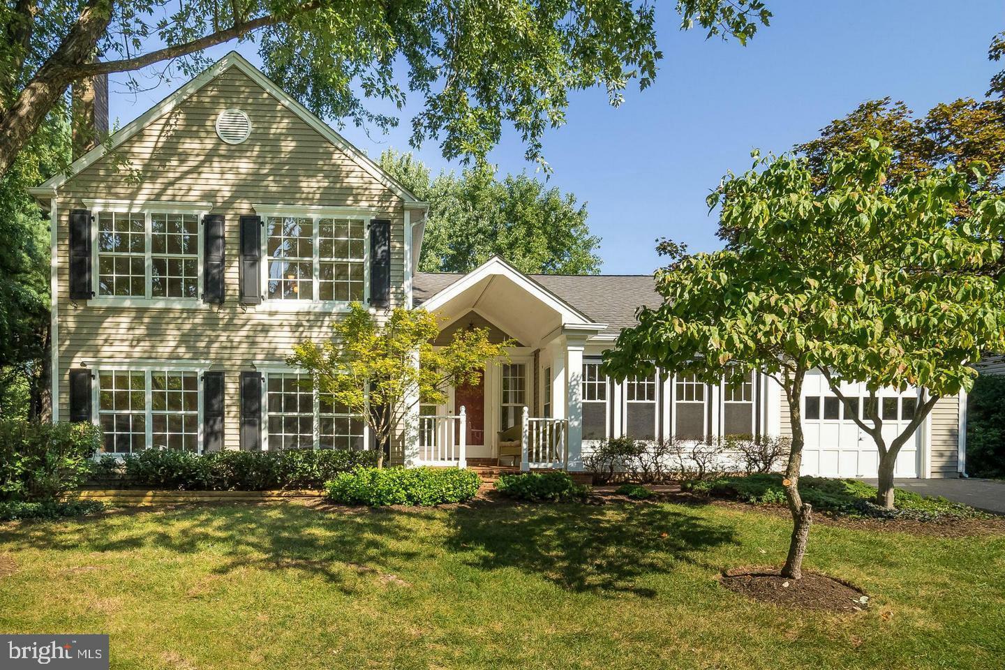 Property Photo:  123 Seneca Ridge Drive  VA 20164 