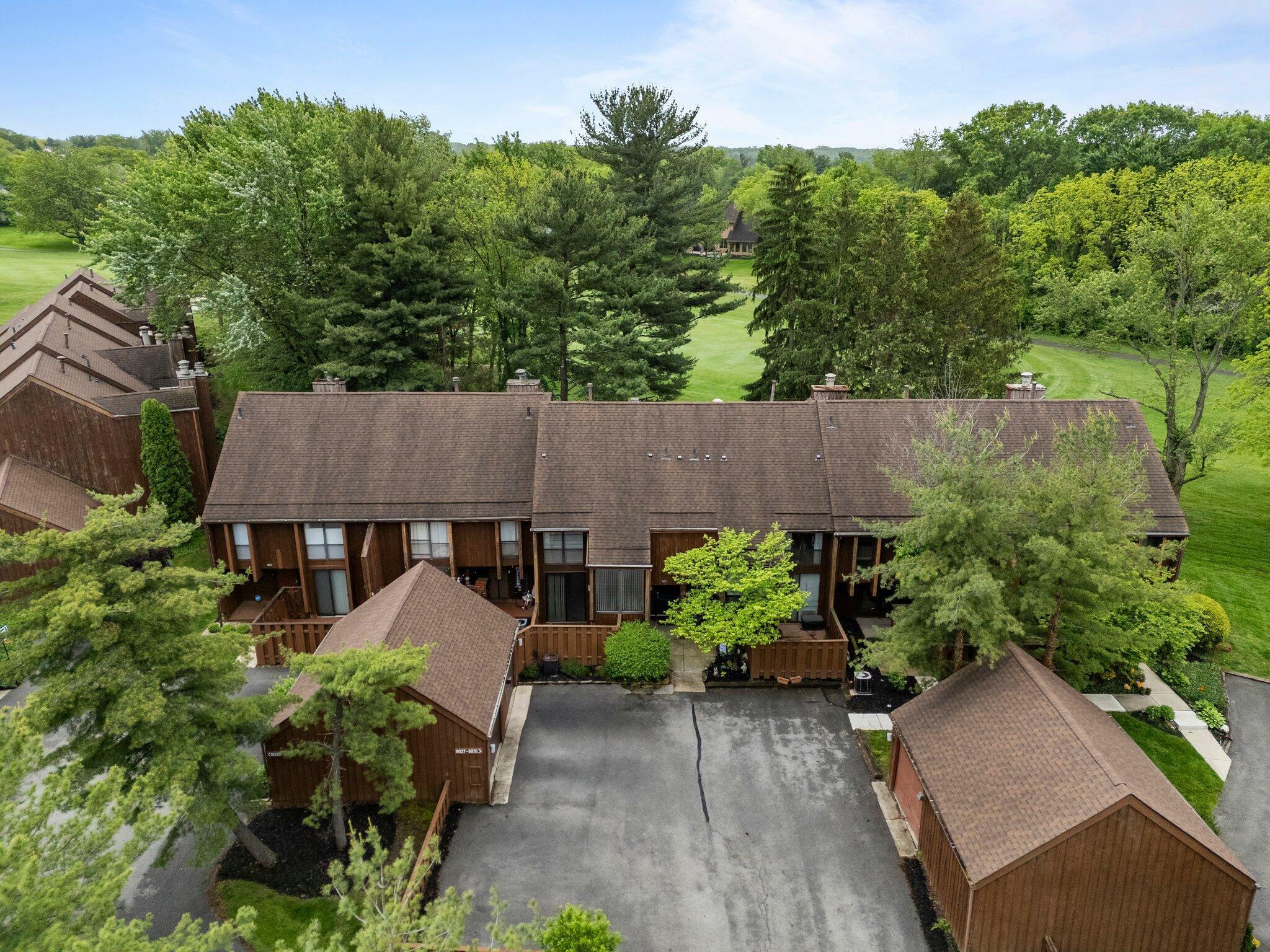 Property Photo: 5031 Chuckleberry Lane OH 43081
