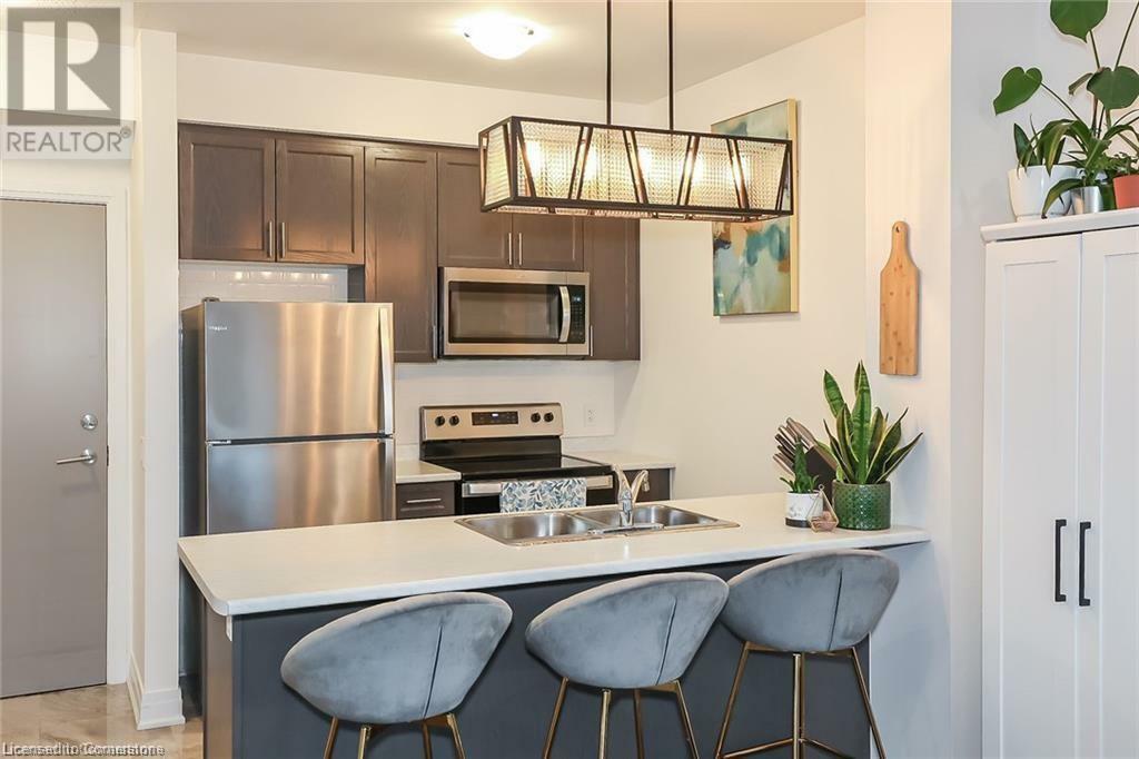 Property Photo: 16 Concord Place 534 ON L3M 0J1