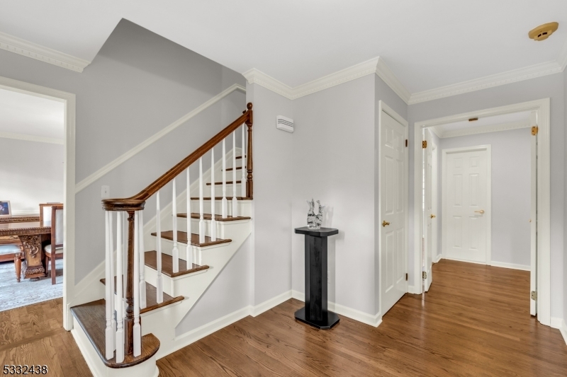 Property Photo:  51 Longview Ave  NJ 07869 