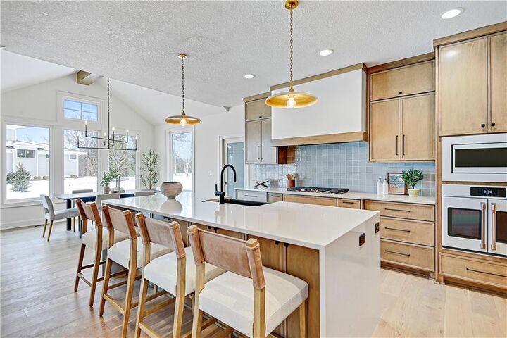 Property Photo:  11327 W 170th Terrace  KS 66221 