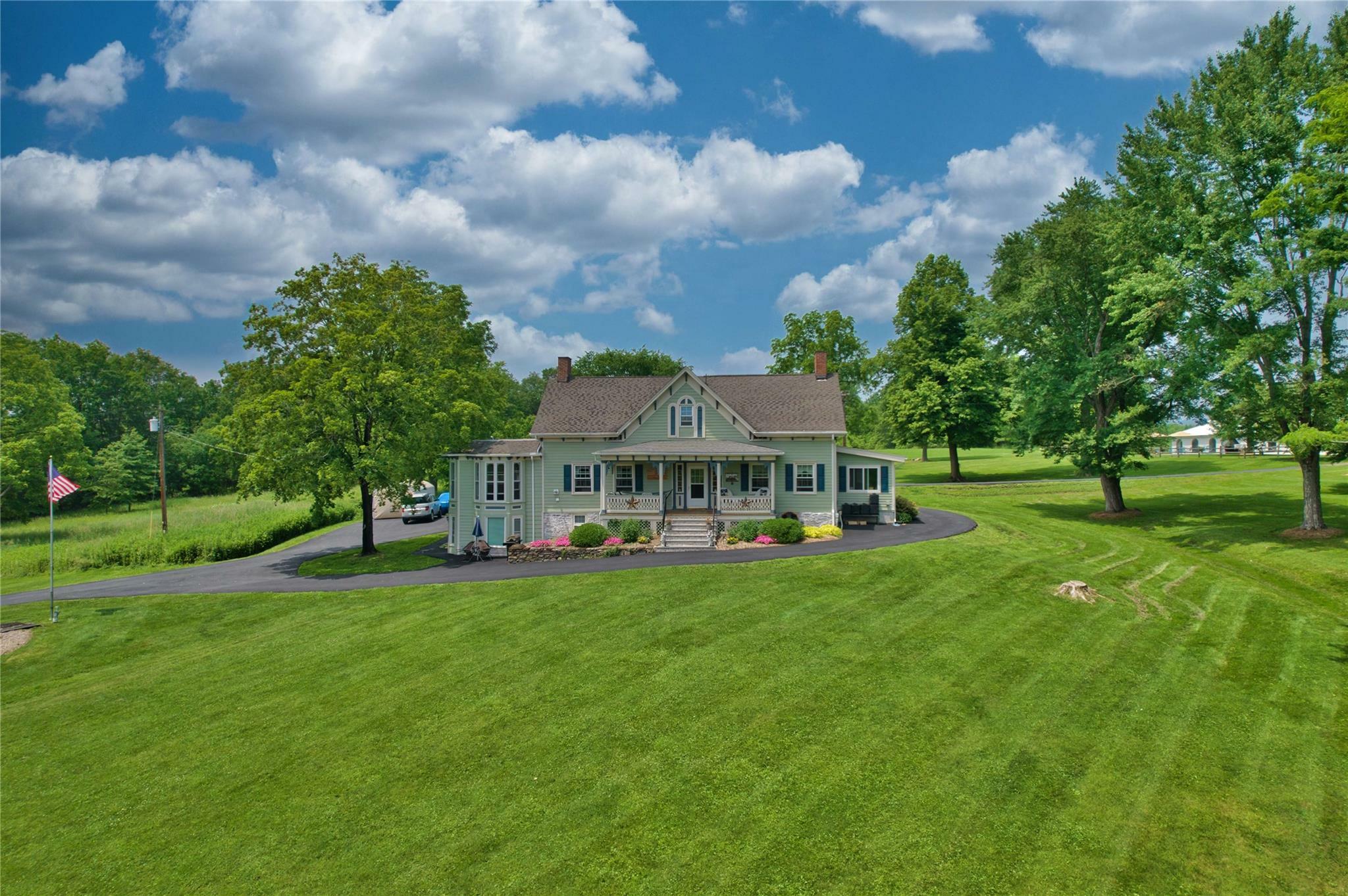 69 Lippincott Road  Wallkill NY 12589 photo