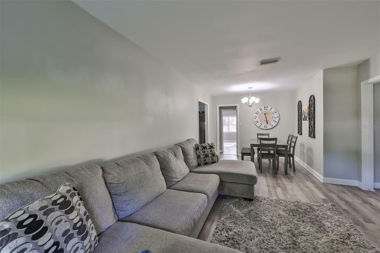 Property Photo:  4609 Fairway Drive  FL 33603 