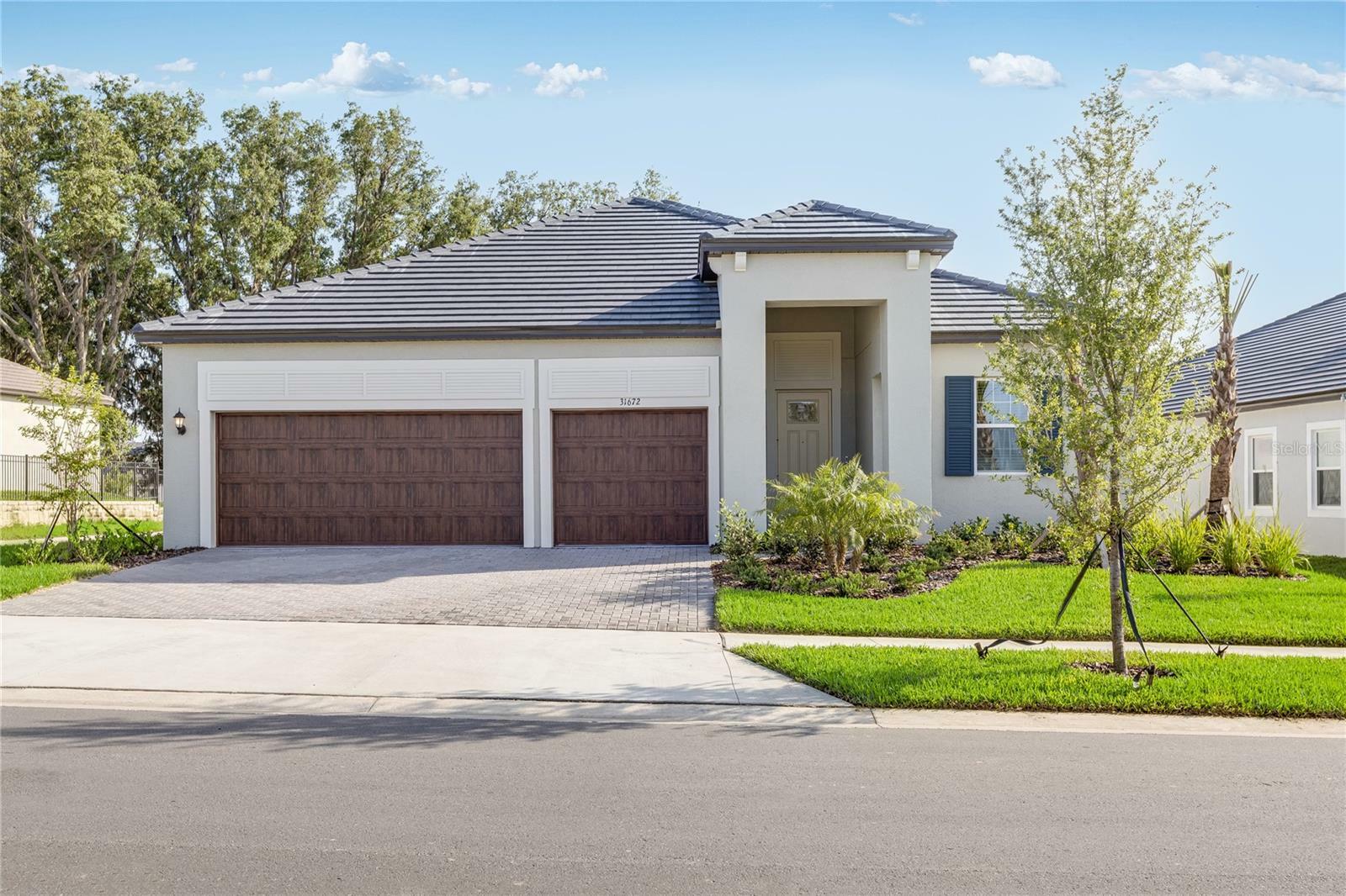 Property Photo: 31672 Cardinal Yard Drive FL 33576