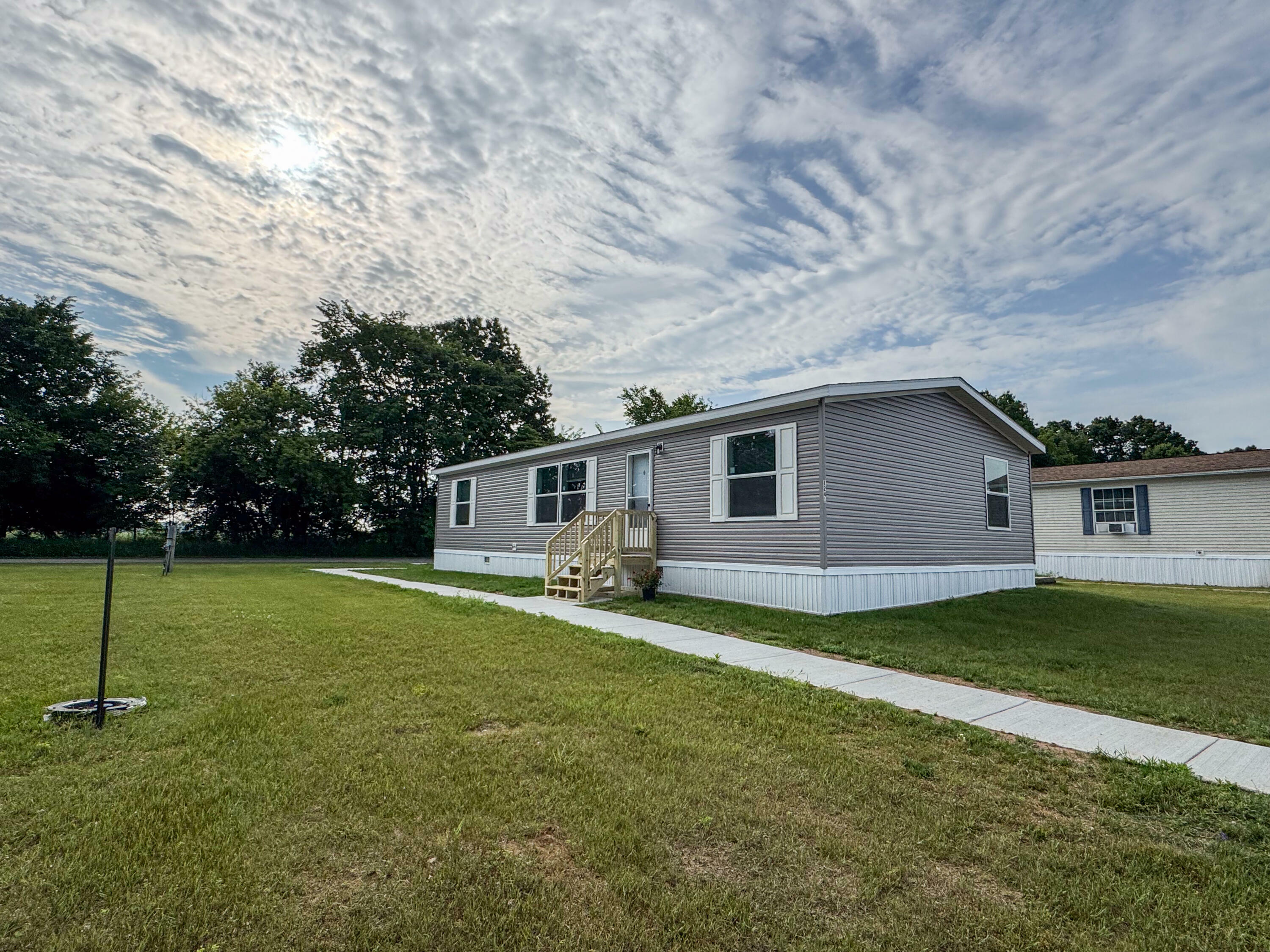 Property Photo: 1241 Manistee River Road MI 49093