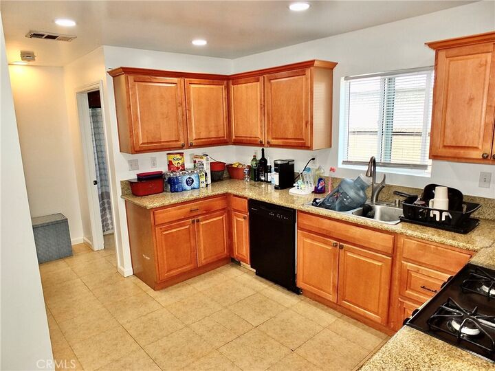 Property Photo:  1712 W 145th Street  CA 90247 