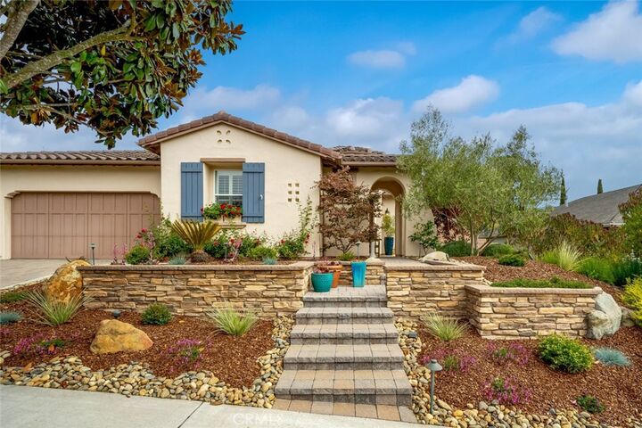 Property Photo:  919 Lilly Court  CA 93444 