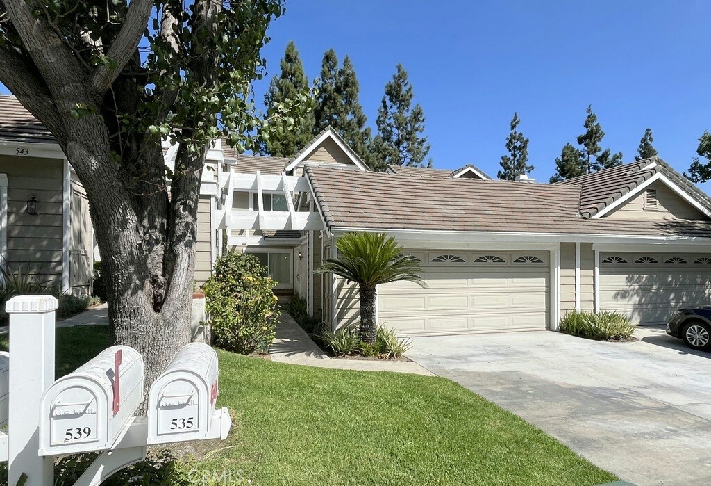 Property Photo: 539 S Westford Street CA 92807