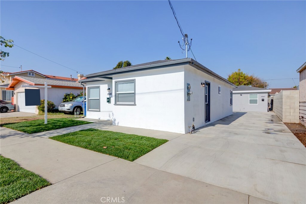 Property Photo:  1645 W 223rd Street  CA 90501 