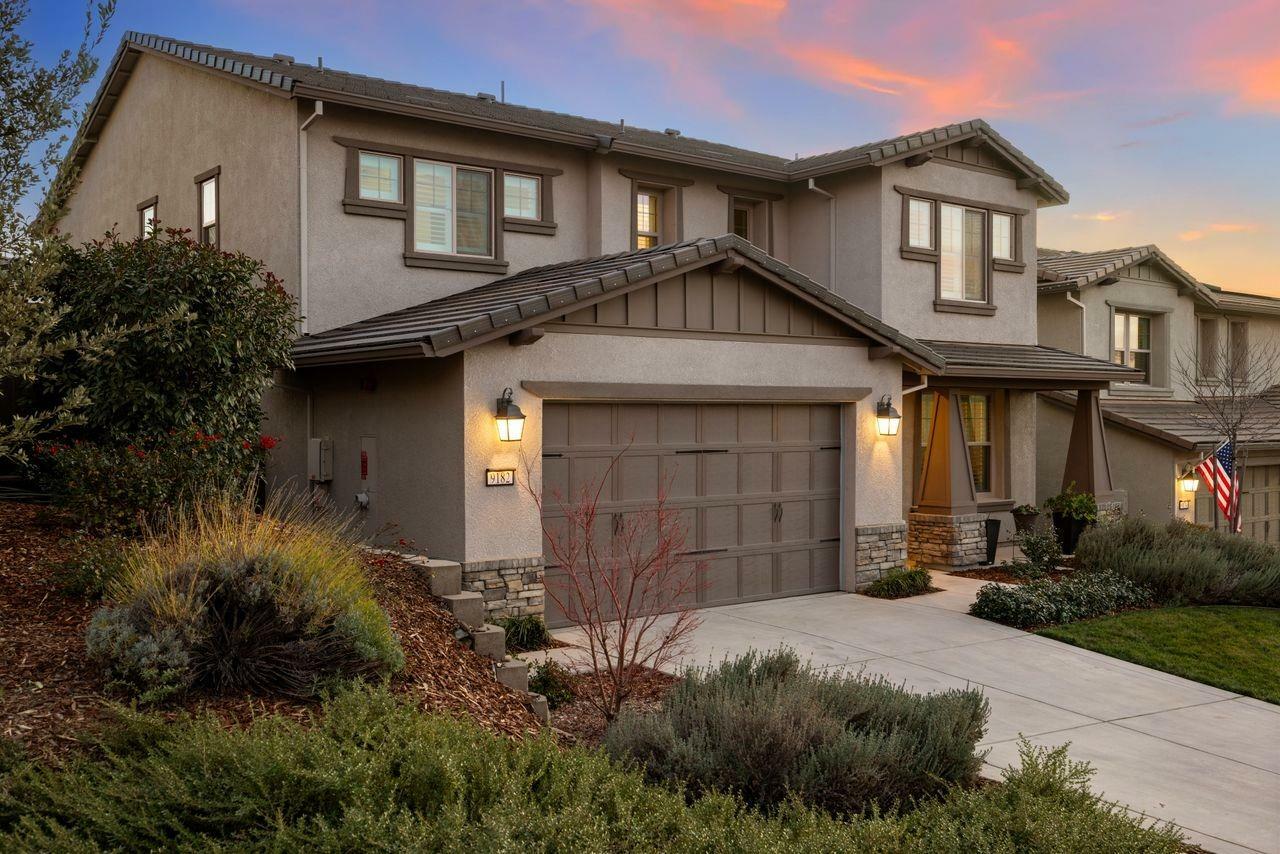 Property Photo: 9182 Bronzewing Place CA 95762