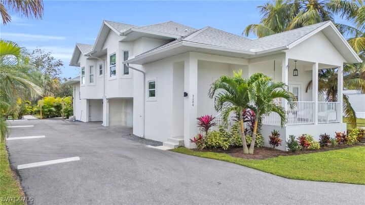 3204 Karen Drive  Naples FL 34112 photo