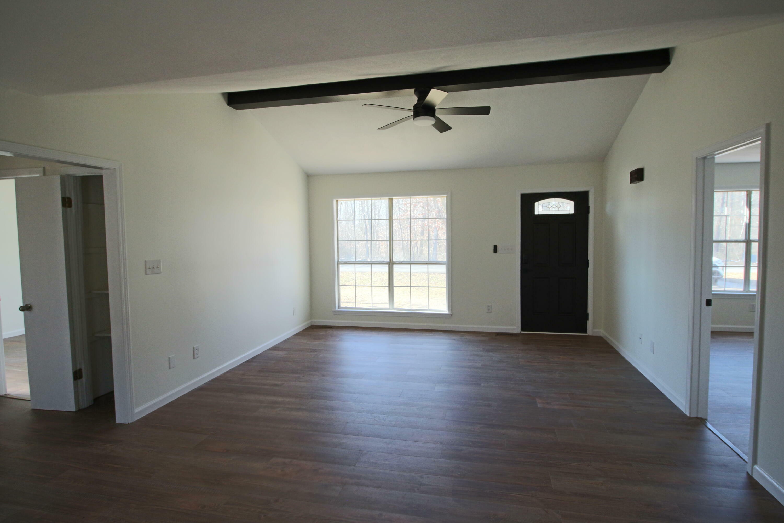 Property Photo:  50 County Road 279  MS 38852 