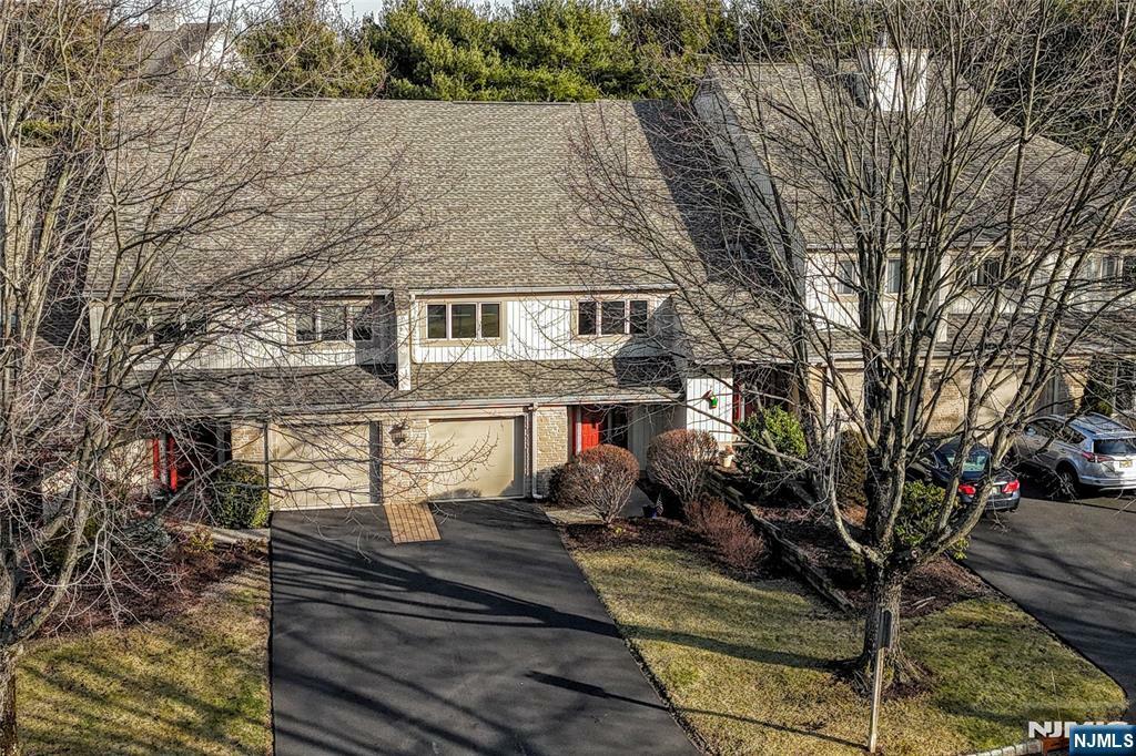 Property Photo: 280 Vista View NJ 07430