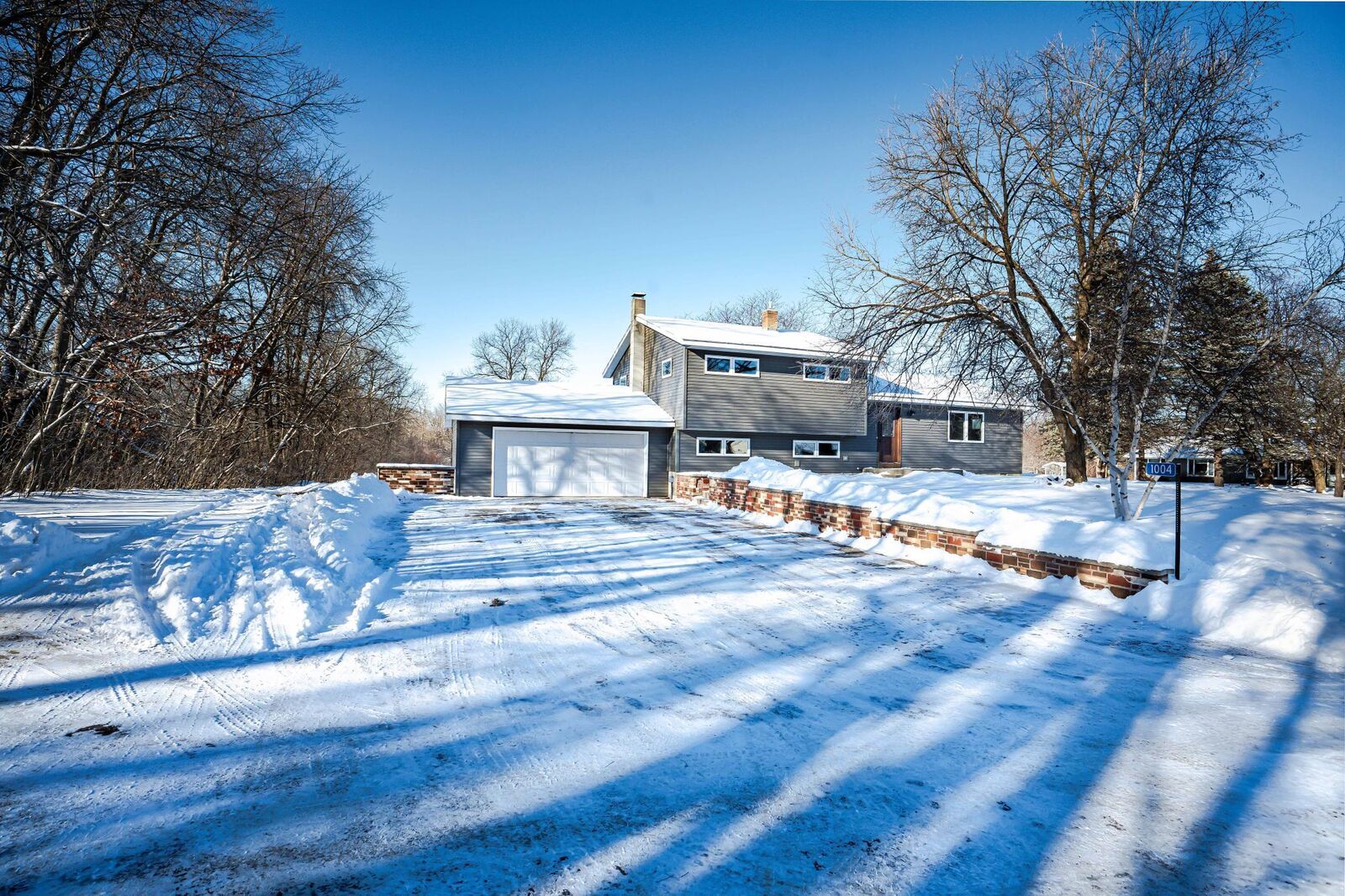Property Photo:  1004 Prairie Lane SW  MN 56308 