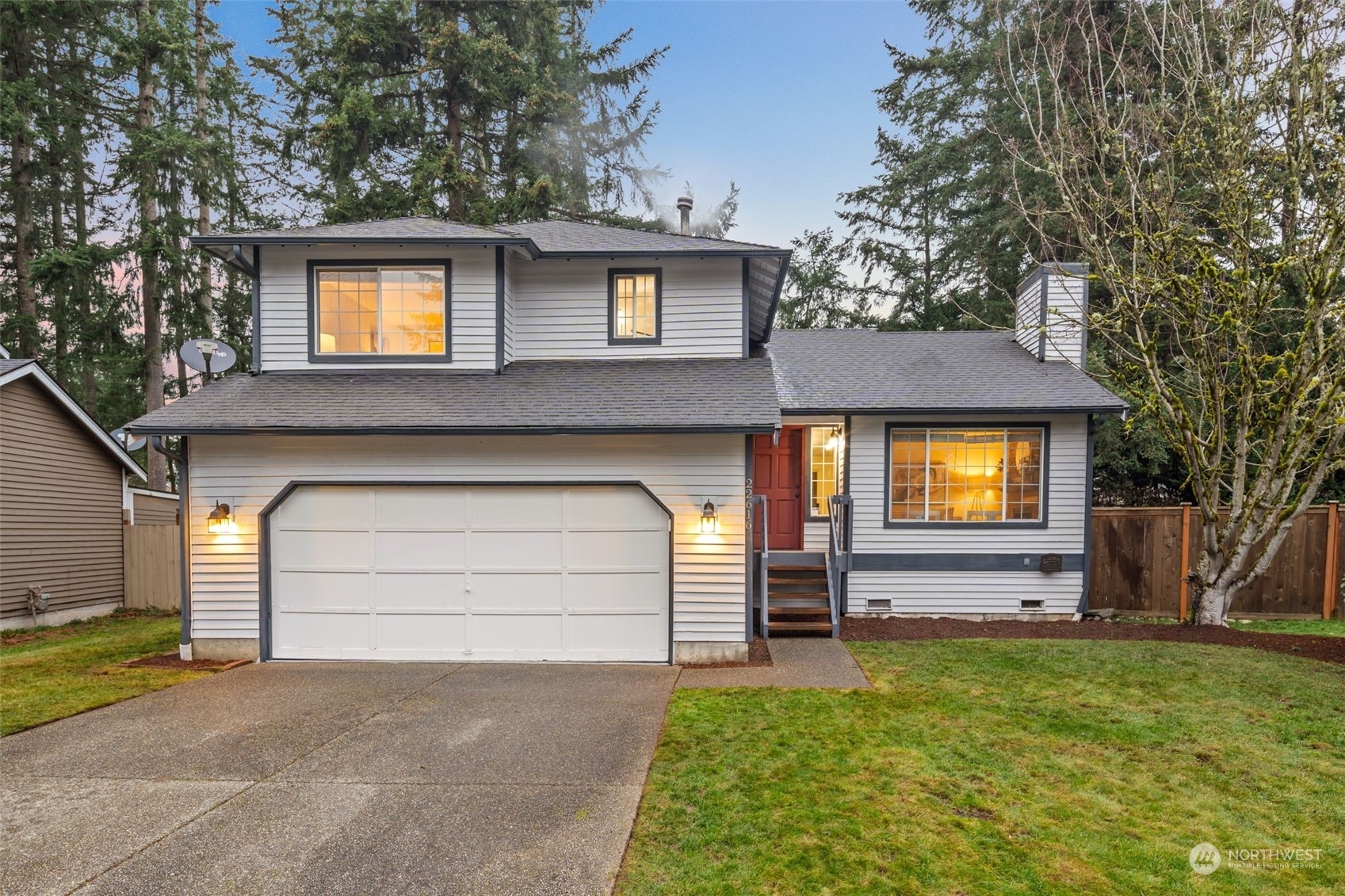 Property Photo:  22616 SE 274th Street  WA 98038 