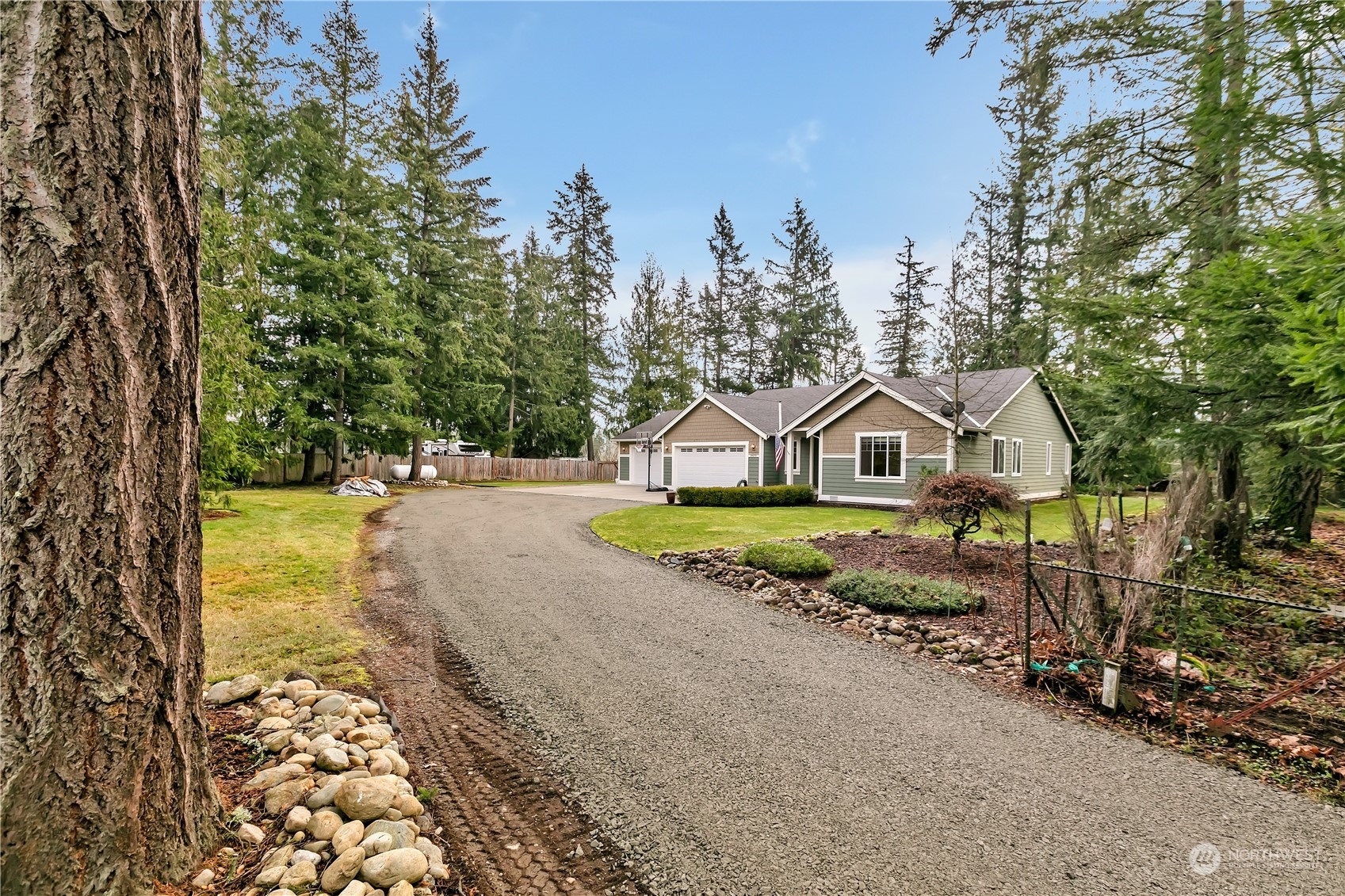 Property Photo:  24650  197th Avenue SE  WA 98038 