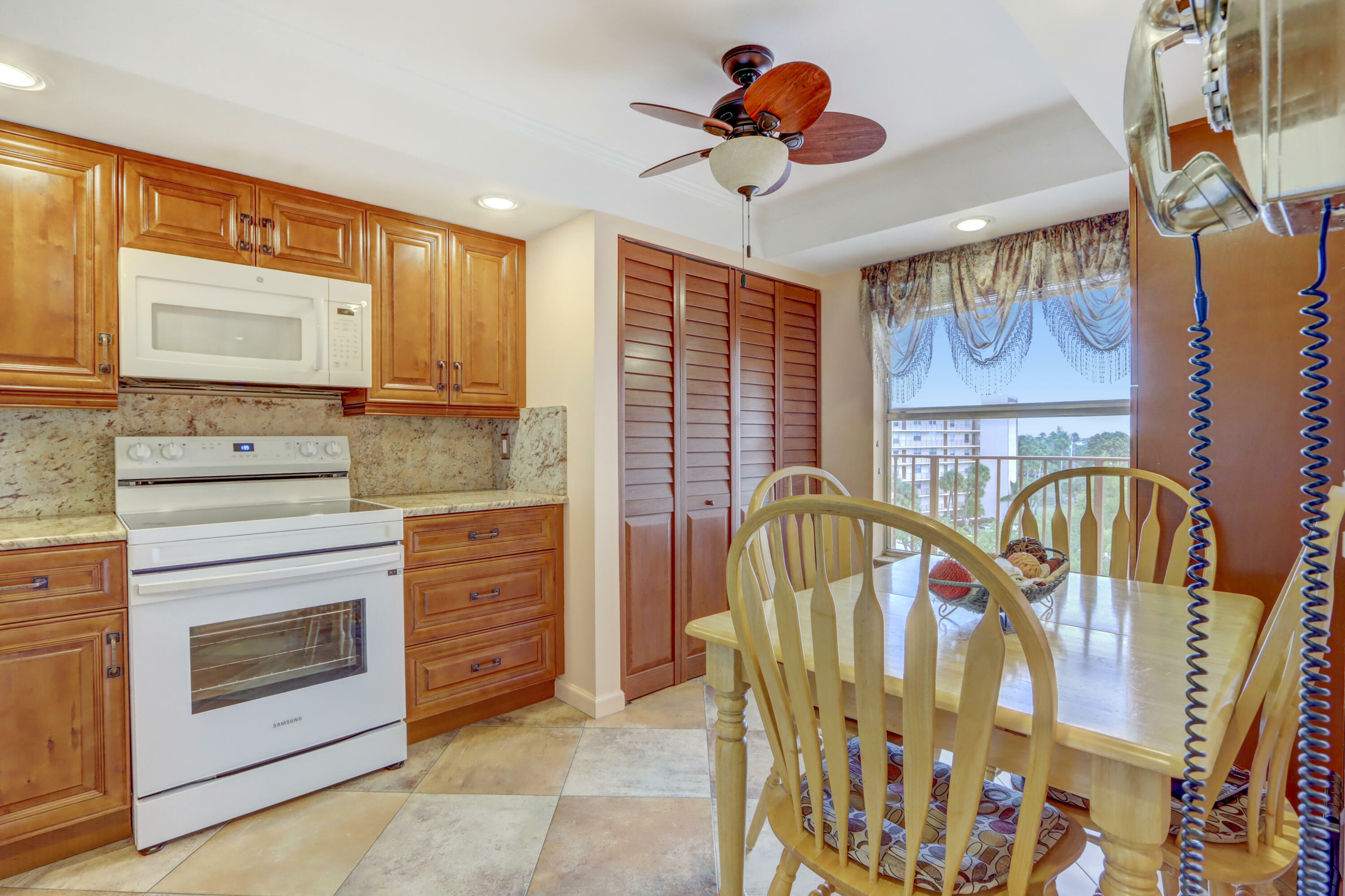 Property Photo: 14575 Bonaire Boulevard 601 FL 33446