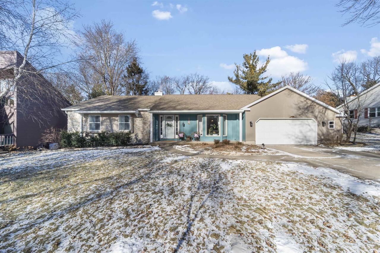 Property Photo:  34 Millstone Road  WI 53717 