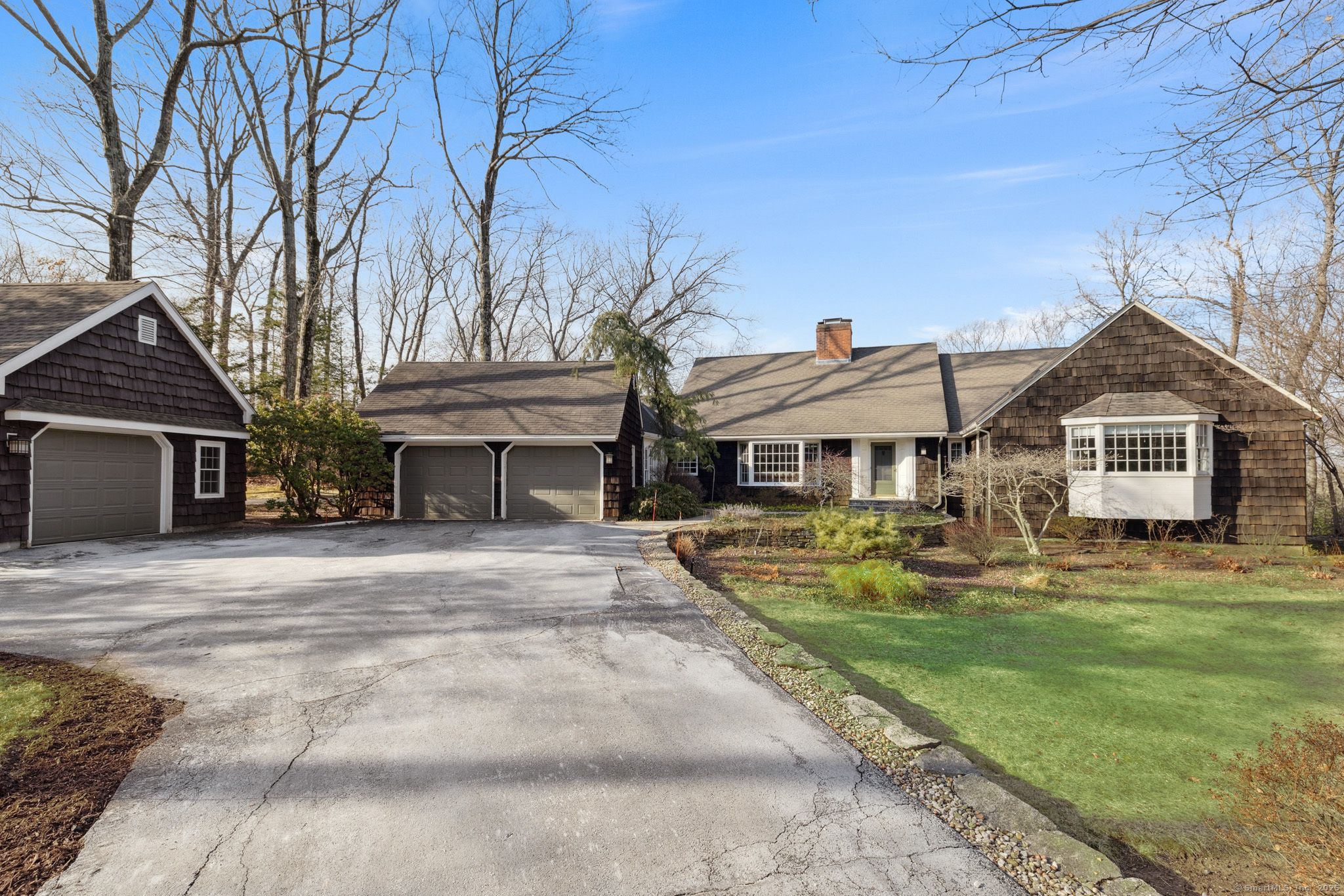 Property Photo:  15 Poplar Hill Drive  CT 06032 