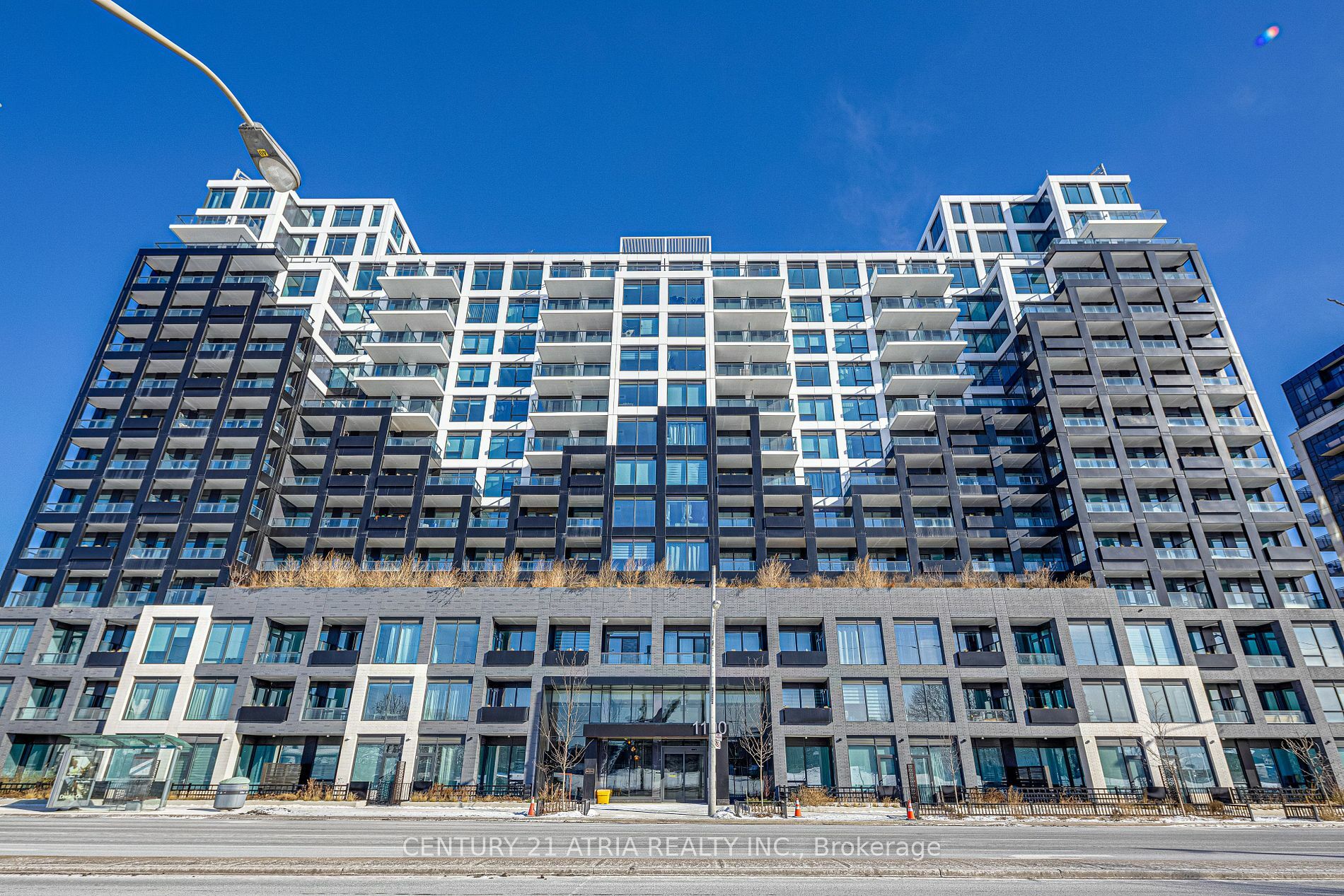 Property Photo:  1100 Sheppard Ave W 1501  ON M3K 0E4 