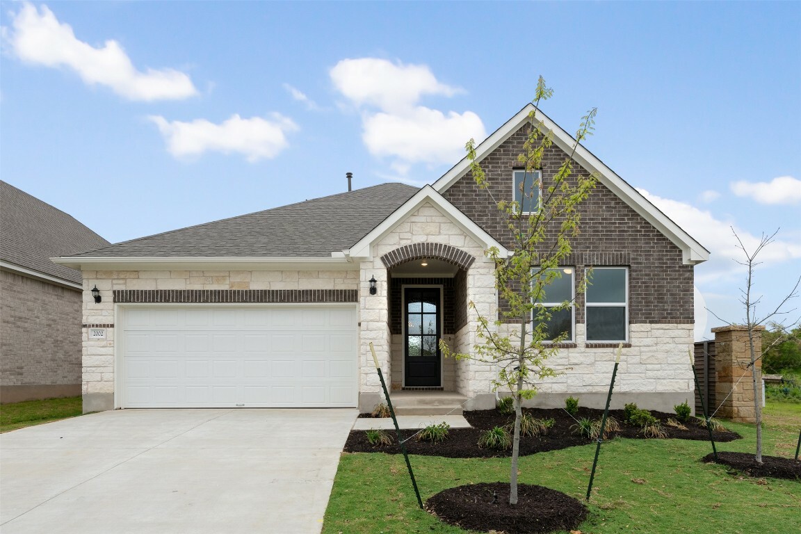 Property Photo: 2002 Little Snake Way TX 78633