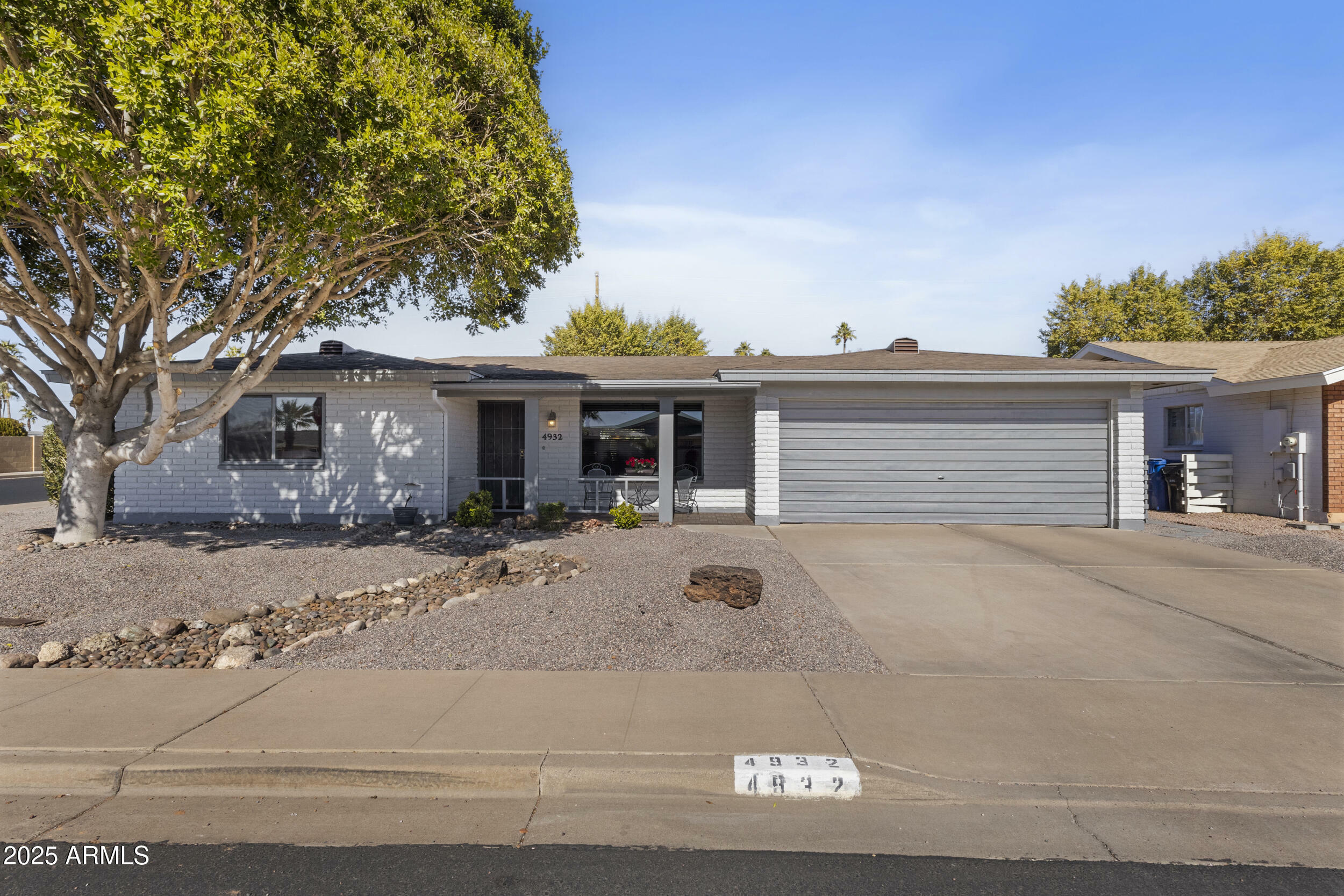 Property Photo:  4932 E Calypso Avenue  AZ 85206 