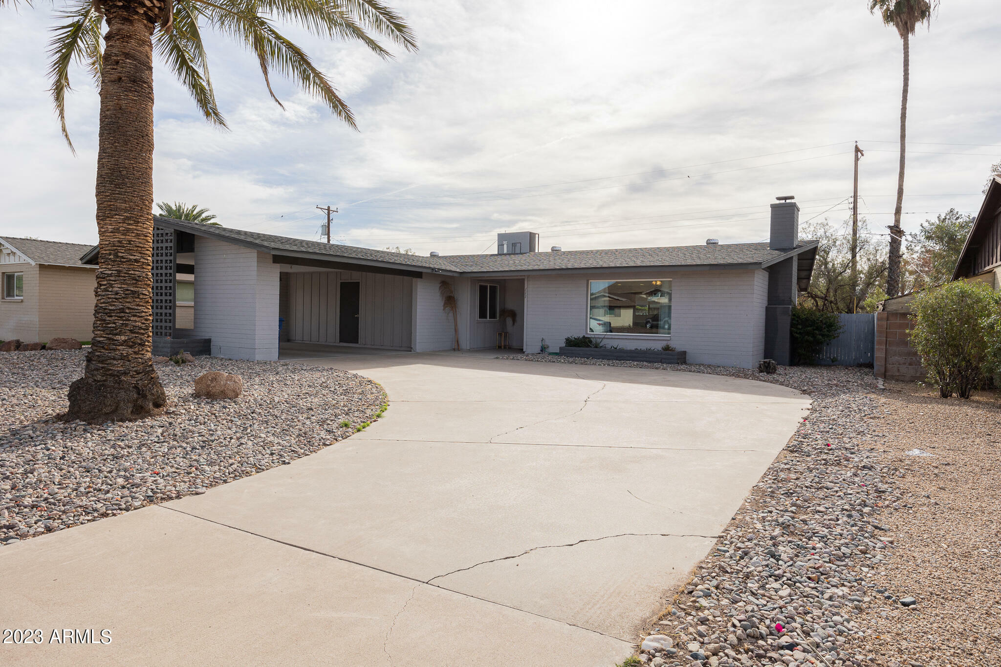 111 E Pebble Beach Drive  Tempe AZ 85282 photo