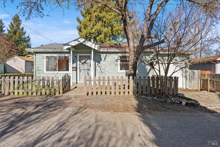 98 Harms Lane  Willits CA 95490 photo