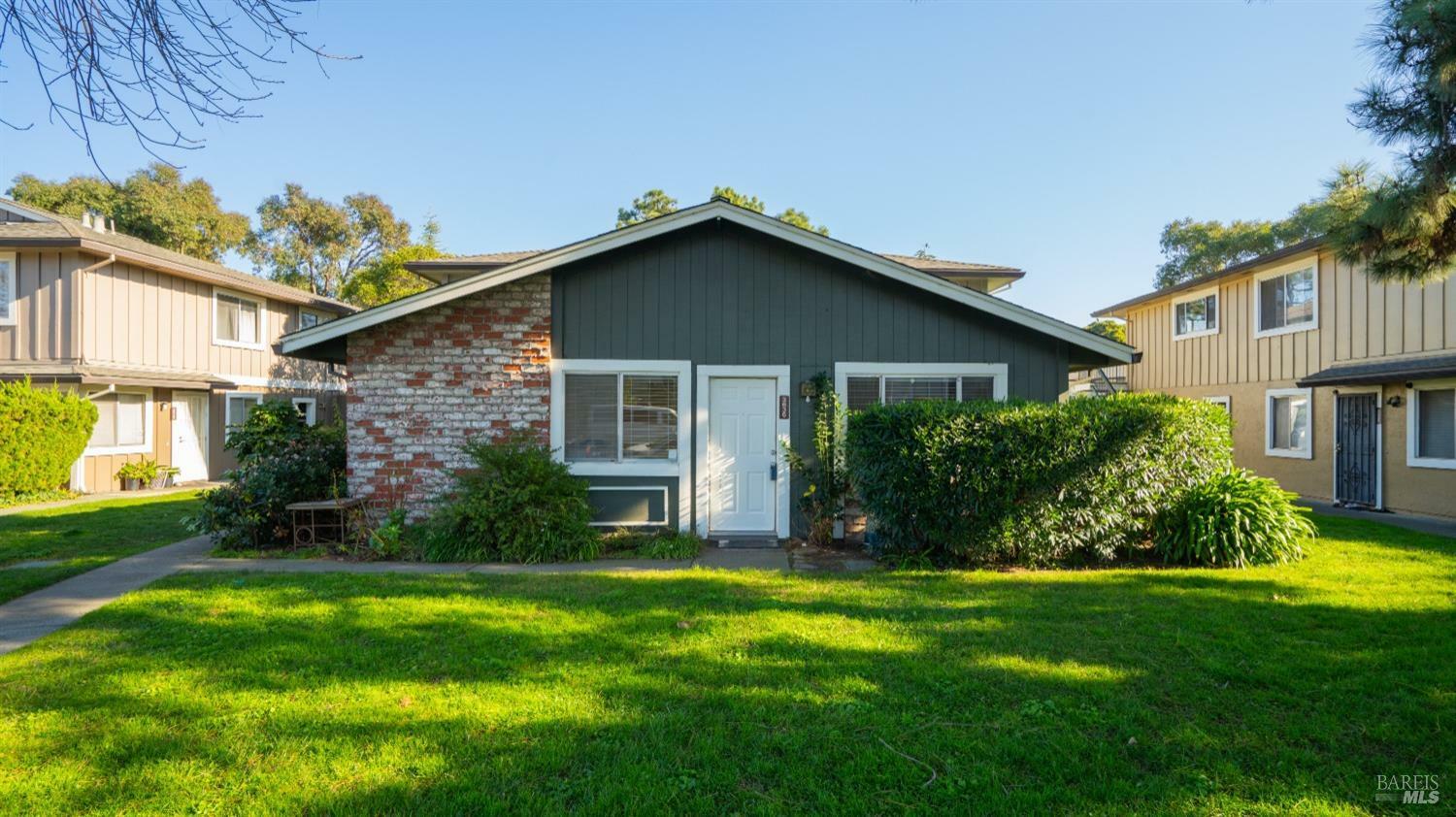 3636 Kerner Boulevard  San Rafael CA 94901 photo