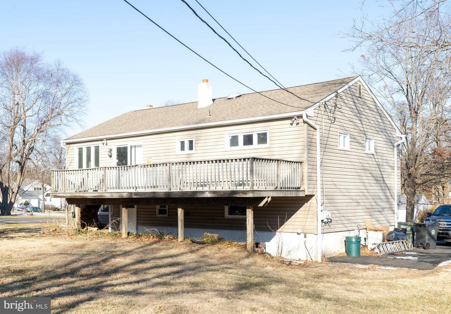 Property Photo:  158 Meadow Lane  PA 18954 