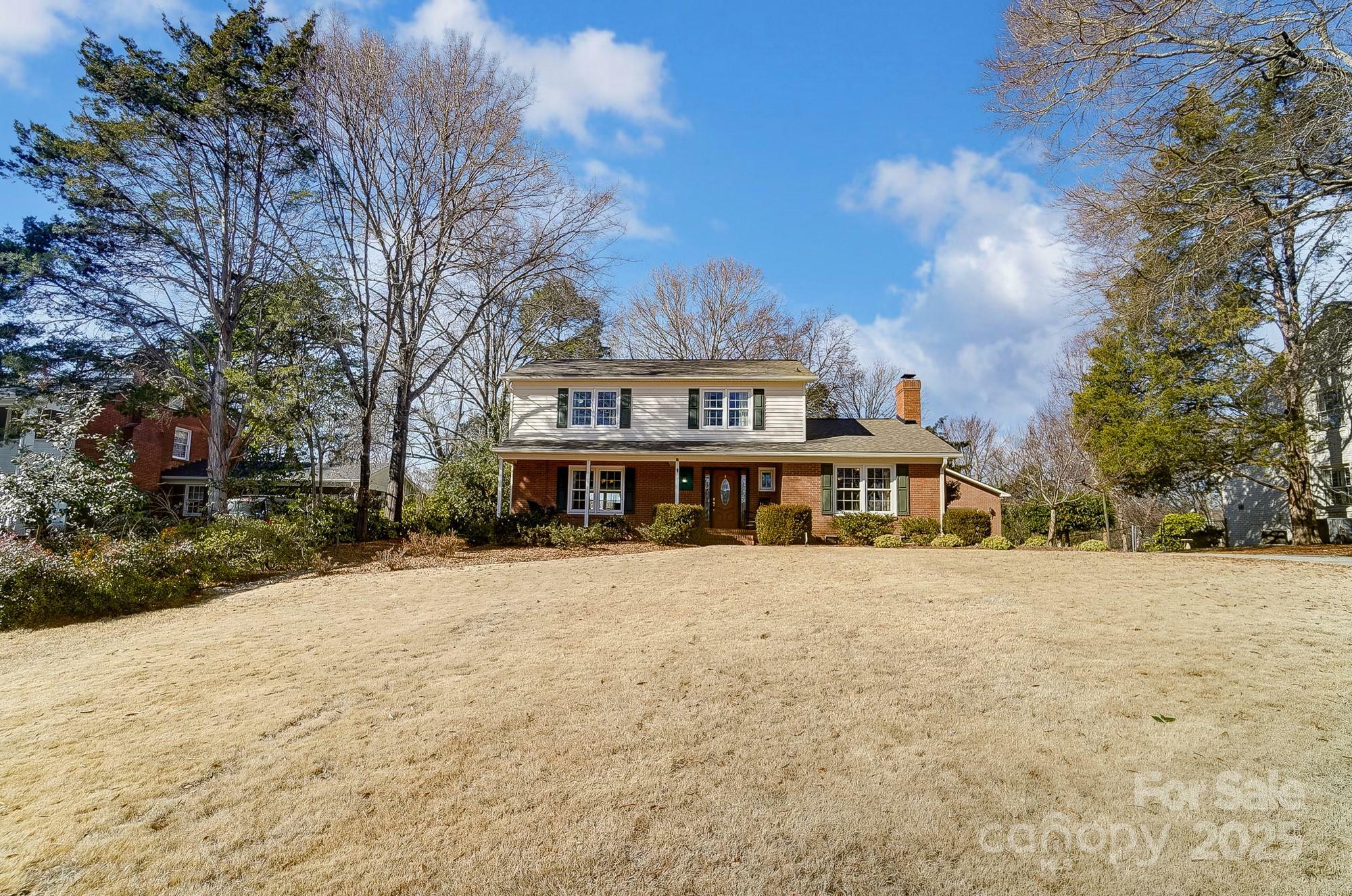 Property Photo:  1300 Old Farm Road  NC 28226 