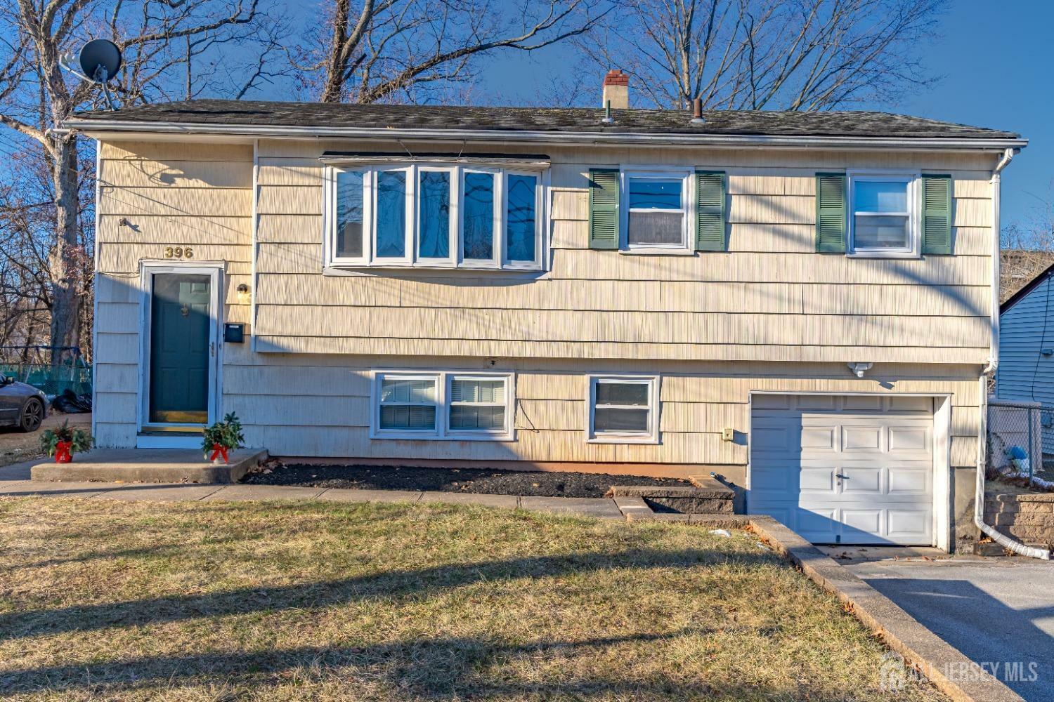 Property Photo:  396 S 7th Avenue S  NJ 08904 