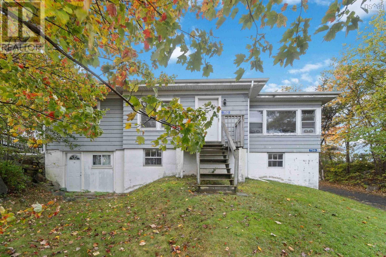 Property Photo:  752 St Margarets Bay Road  NS B3N 1K7 