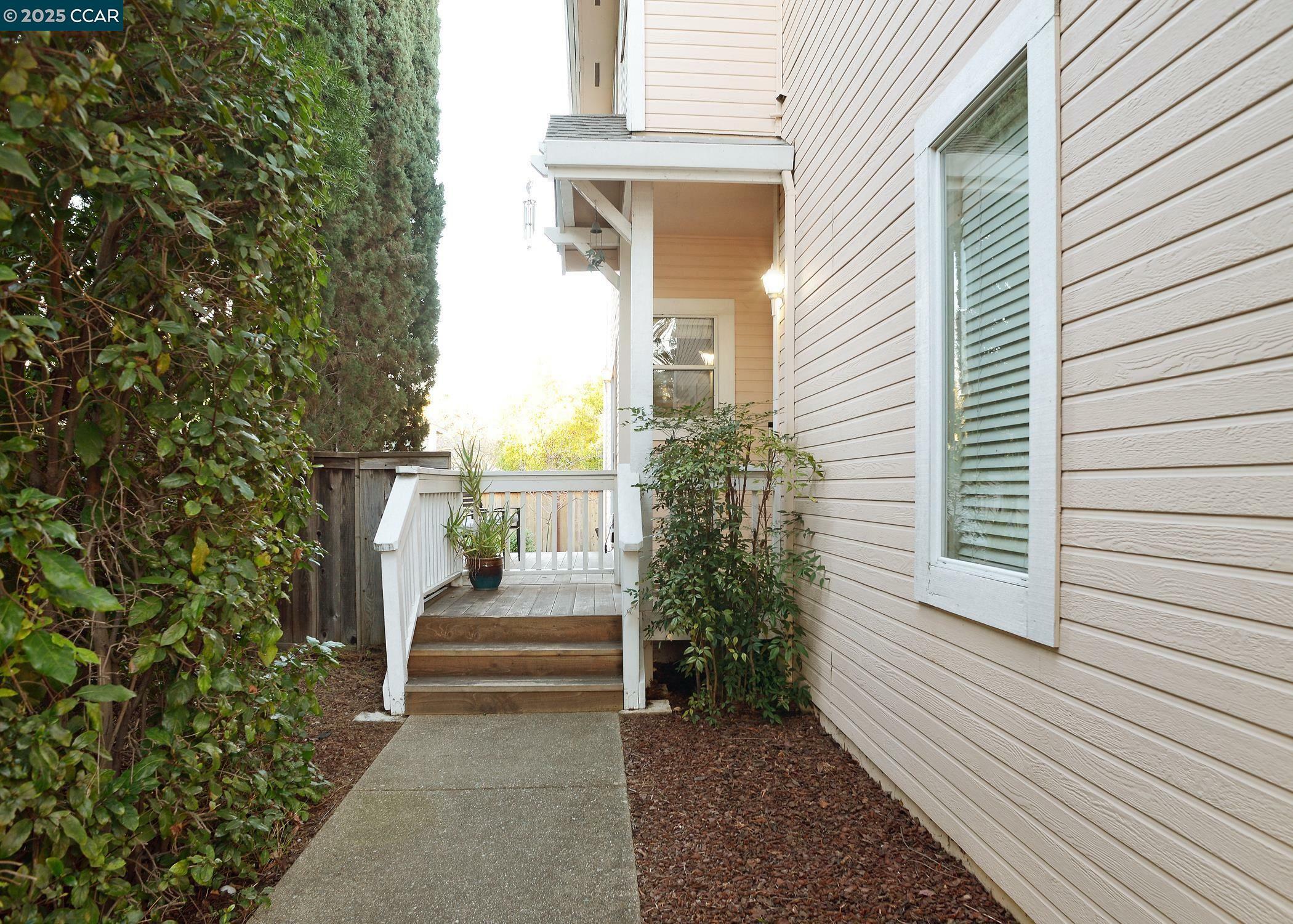 Property Photo:  123 Williamson Ct.  CA 94553 