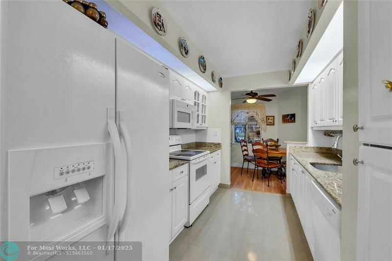 Property Photo:  12750 SW 15th St 104D  FL 33027 