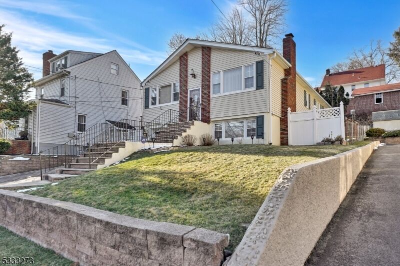 Property Photo: 7 Calvin Ter NJ 07052