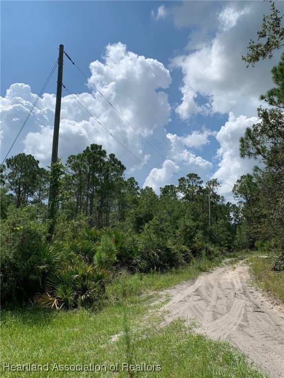 Property Photo:  6502 E Banyan Place  FL 33875 