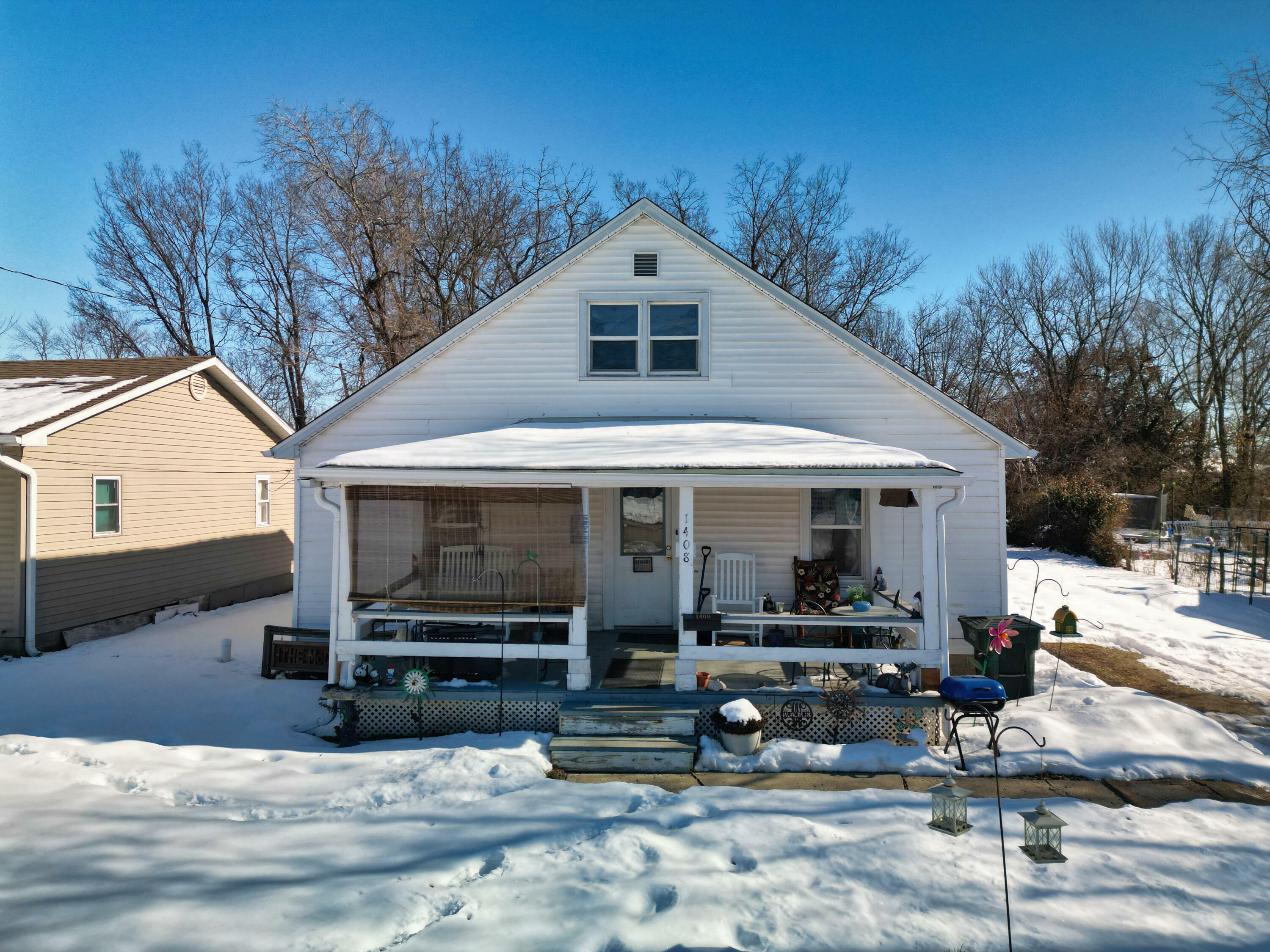 Property Photo:  1408 Westminster Avenue  MO 65251 